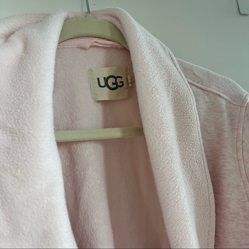 UGG Fleece Robe - Picture 4 of 5